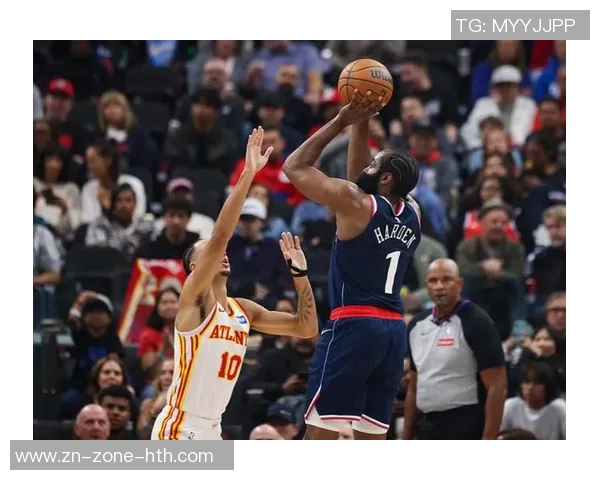 小卡上半场表现抢眼却三分线外失准令人担忧