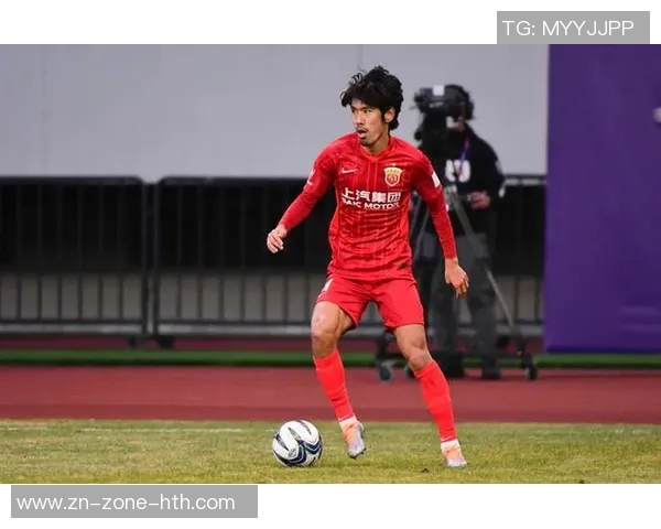 崇明六虎之一吕文君退役后执教海港四度夺中超冠军