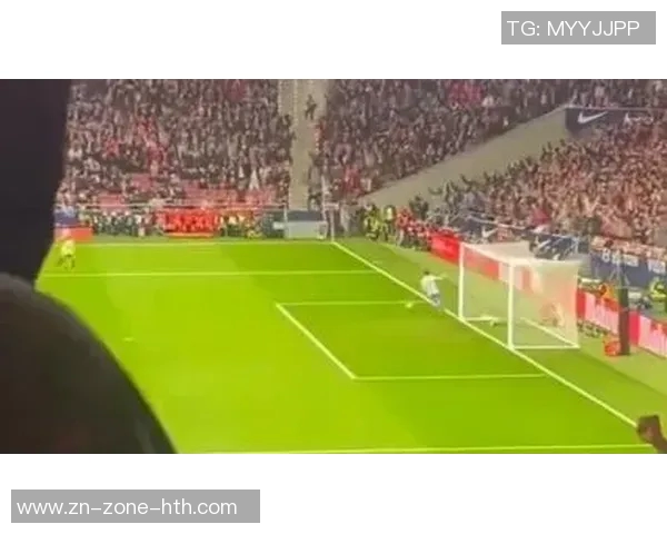 霍安加西亚社媒庆祝西超杯胜利7次扑救成关键英雄时刻